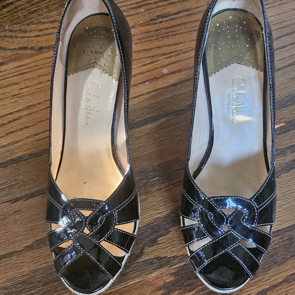 Cole Haan Black Heels with Patent Lattice Design